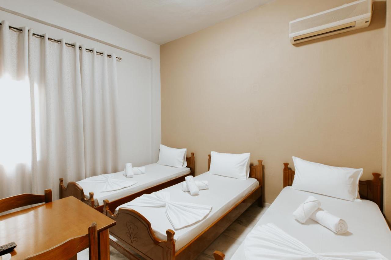 Hotel Lunxheria Gjirokaster Ngoại thất bức ảnh